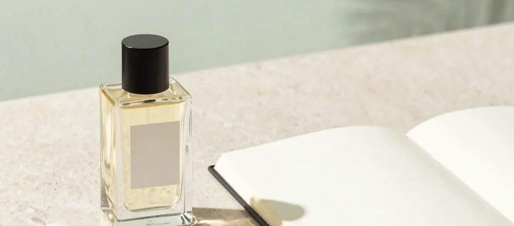 Como escolher perfume feminino para dias quentes